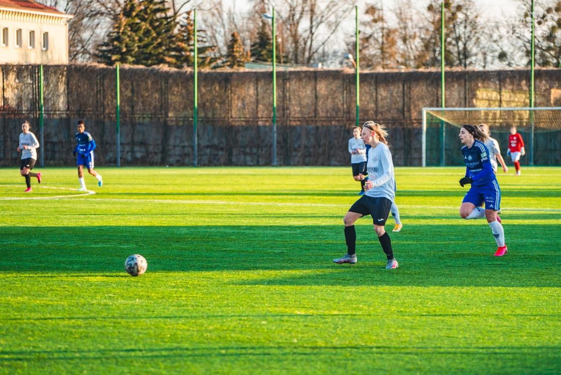 Piłkarki HydroTrucku bez punktów w Tarnowie