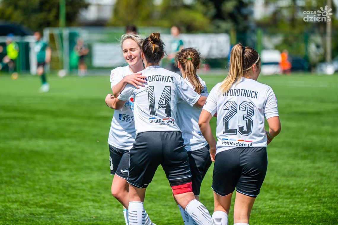 Piłkarki HydroTrucku Radom zaczęły sezon od remisu