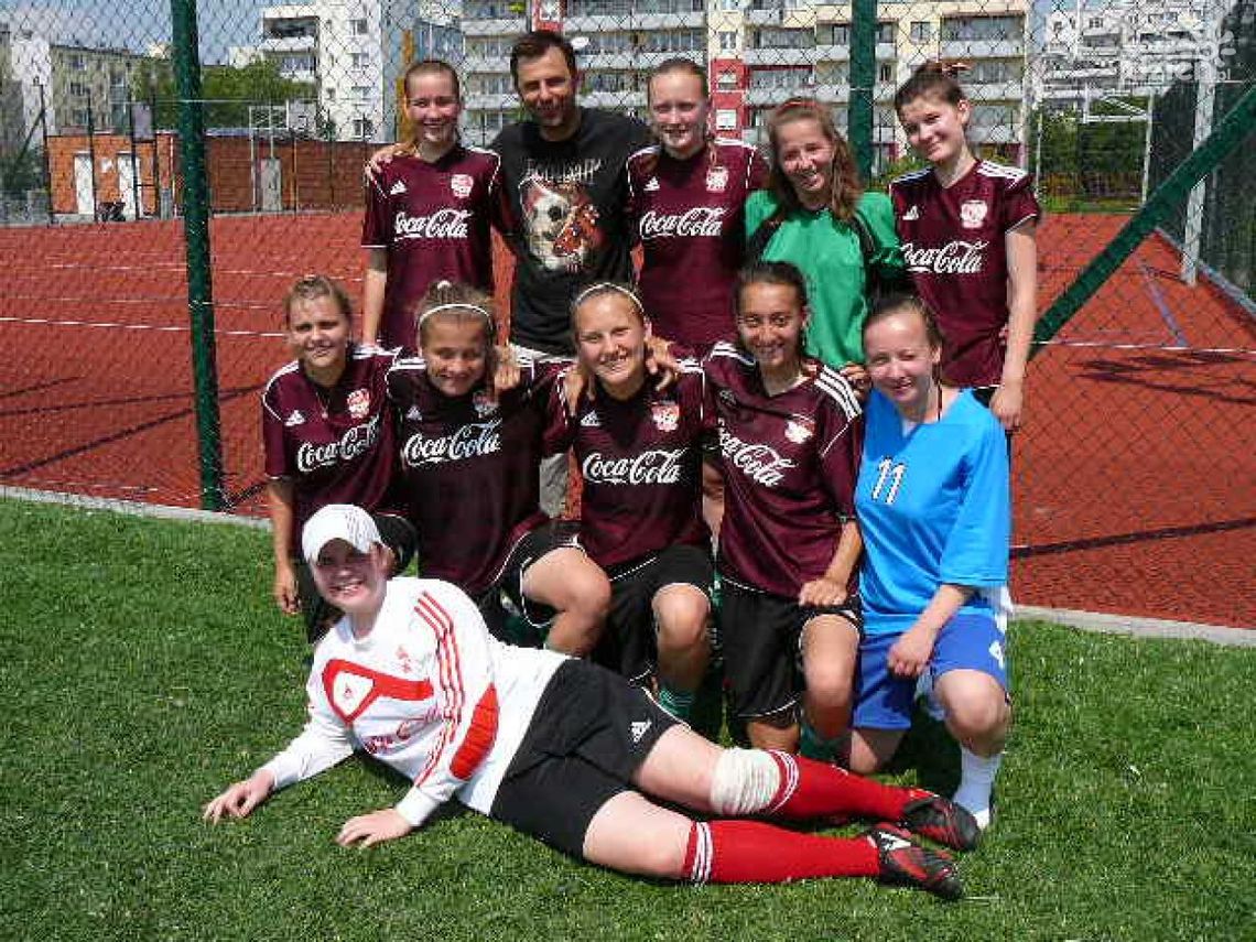 Piłkarki Publicznego Gimnazjum nr 13 najleszpe na Mazowszu!