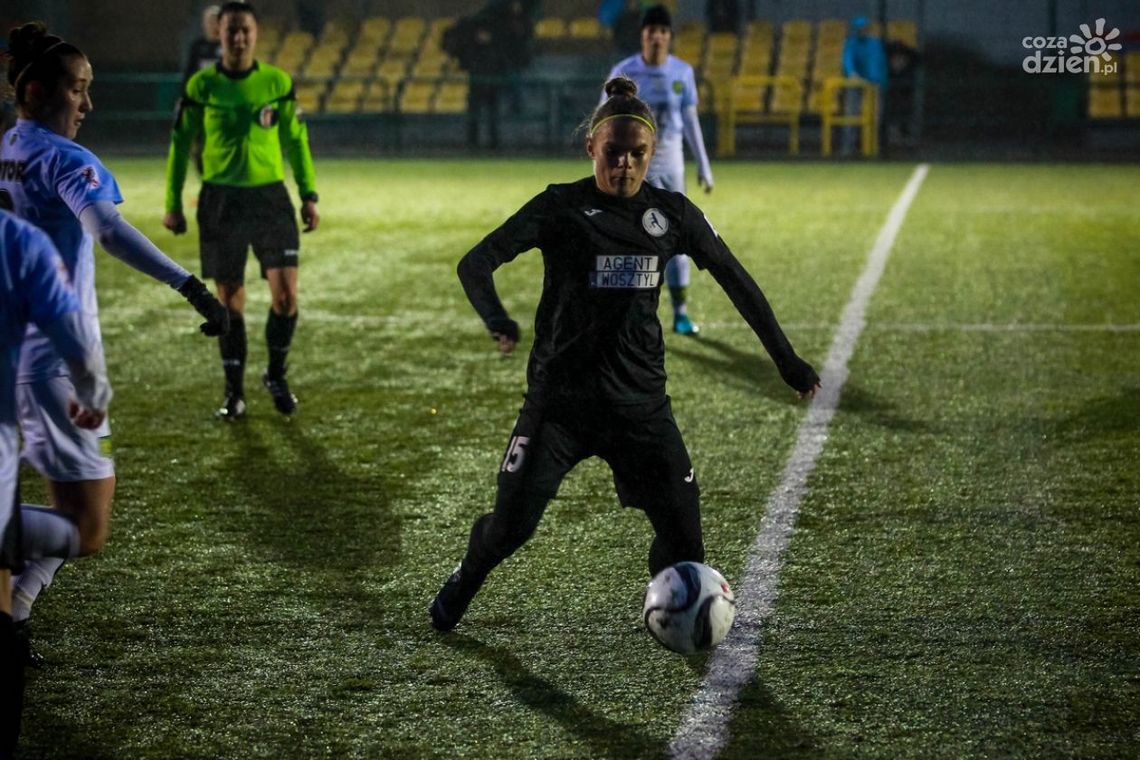 Piłkarki z Radomia zaczynają wiosnę
