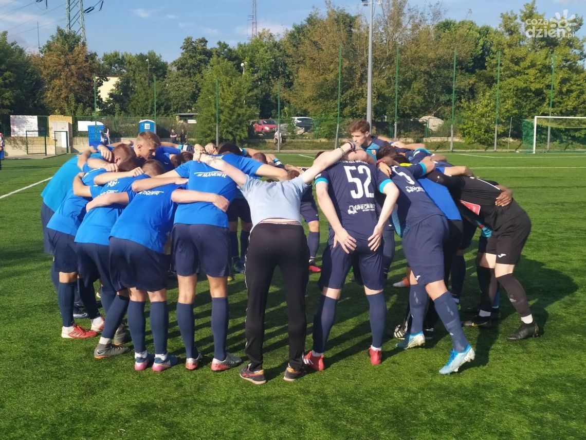Piłkarze IV ligi na półmetku rundy. Sensacyjny remis Prochu w debiucie trenera