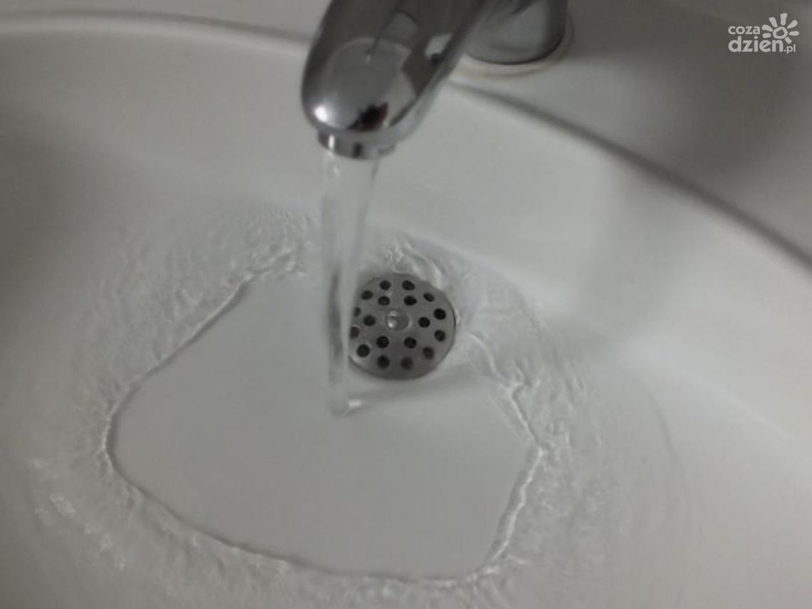 Pionki. Bakterie coli w wodociągu. Nie pić kranówki