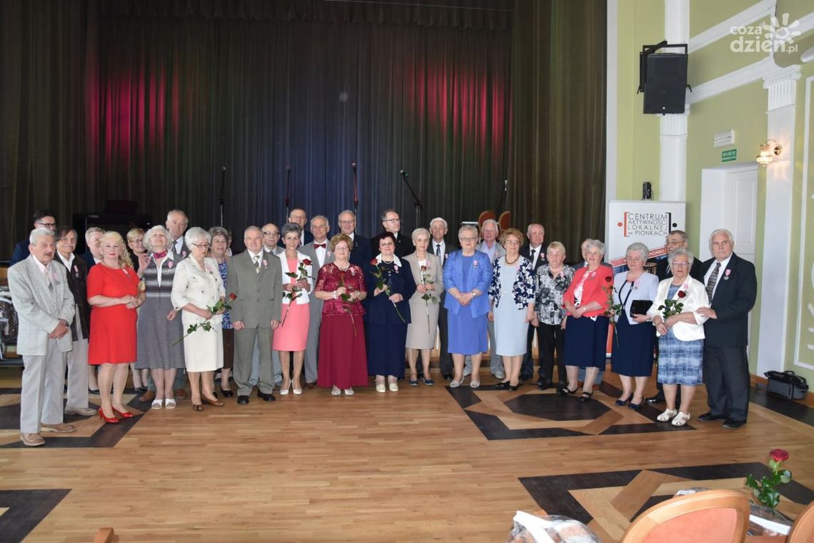 Pionki. Świętowali długoletnie pożycie