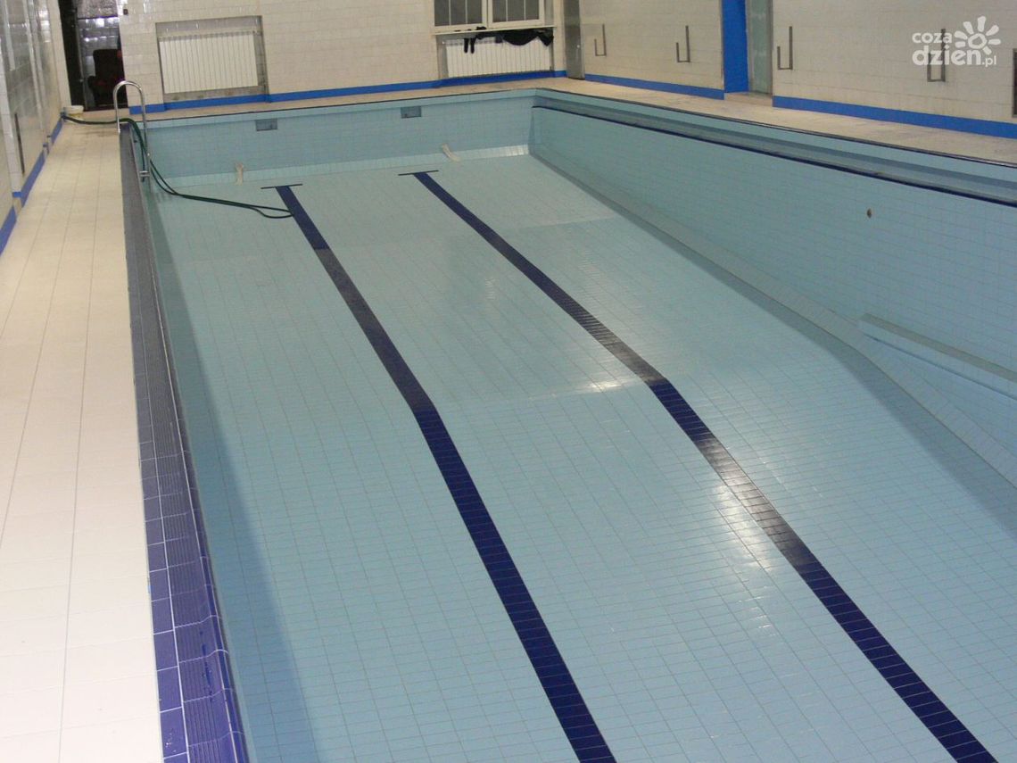 PIONKI. Wkrótce otwarcie basenu