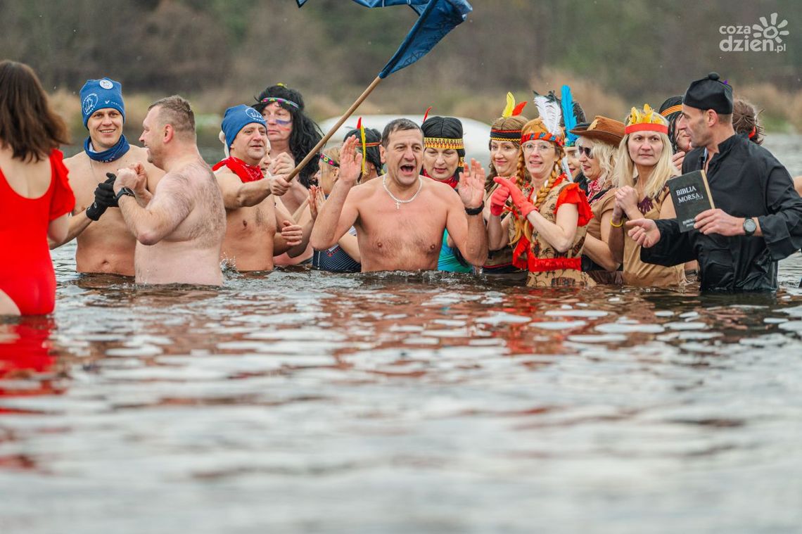 Pionkowskie Morsy rozpoczęły sezon