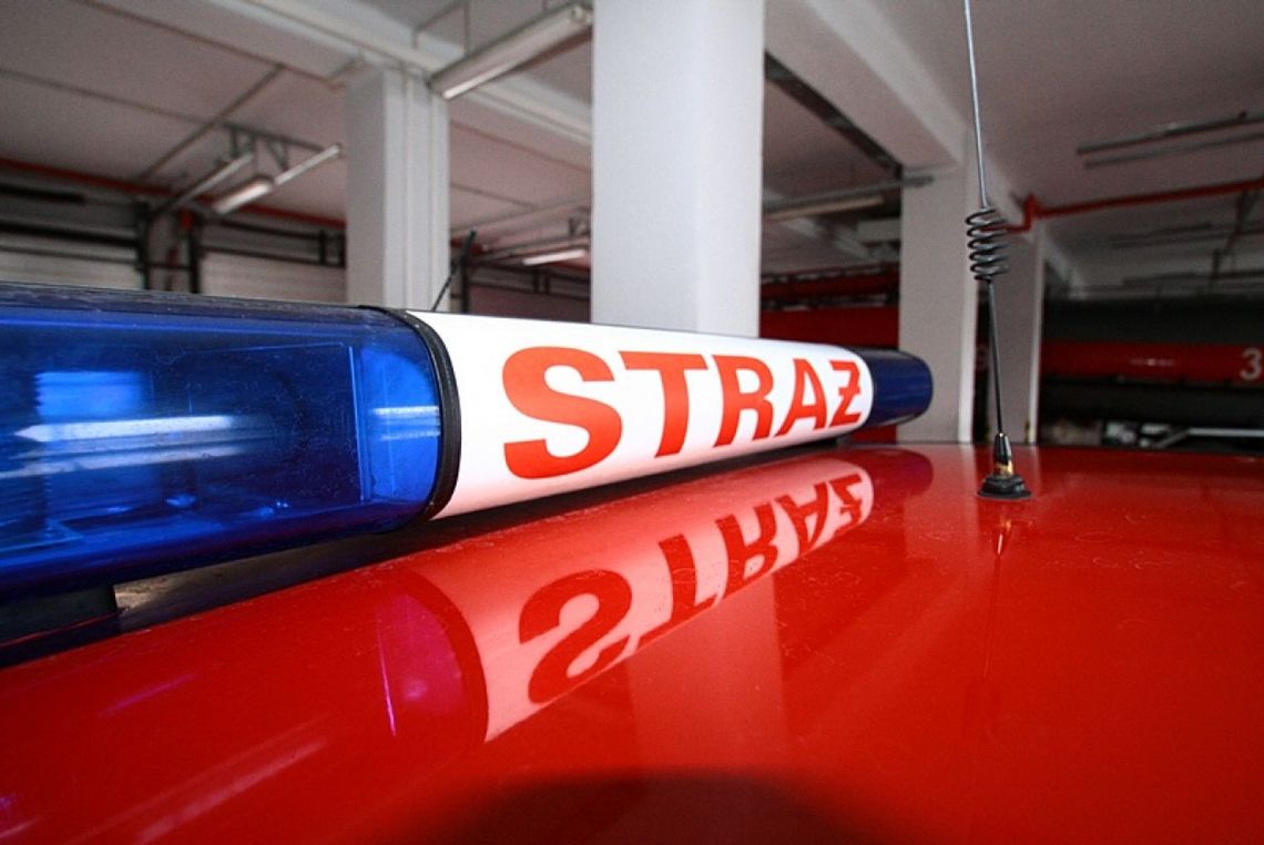 Piorun uderzył w dom w Kozinkach. Straty na ok. 300 tys. zł 