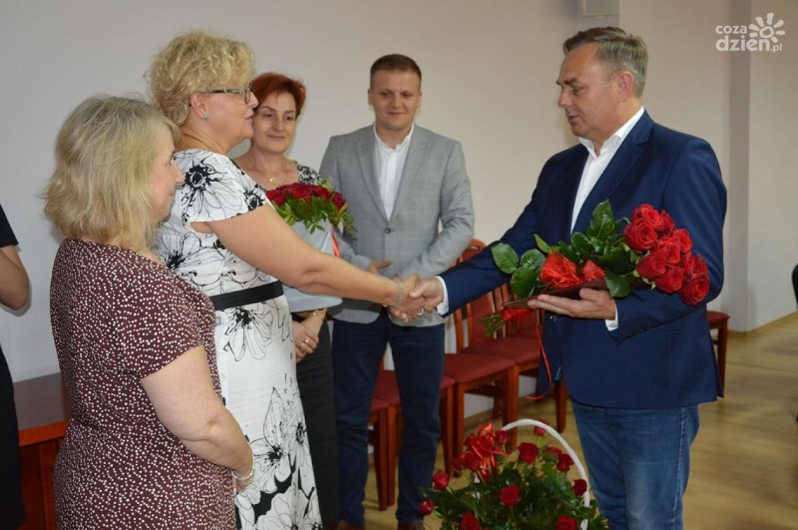 Piotr Leśnowolski z wotum zaufania i absolutorium od radnych gminy Jedlnia-Letnisko