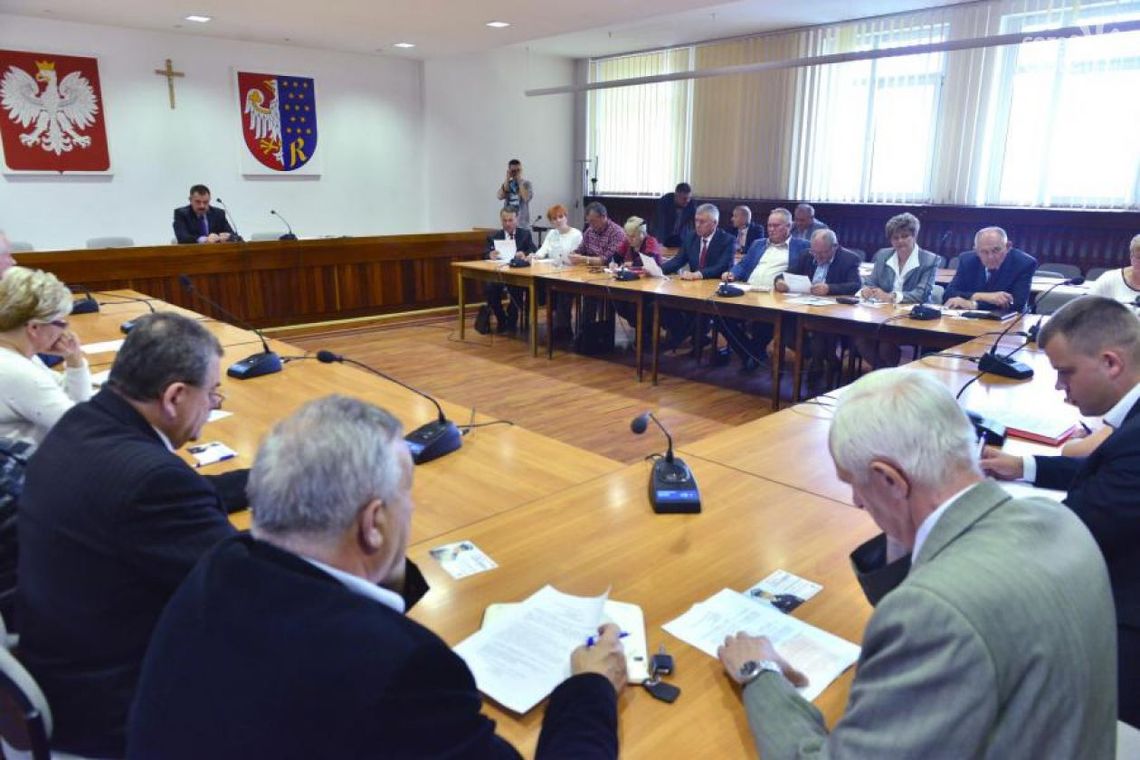 PiS przejmuje radę powiatu. Pełne wyniki