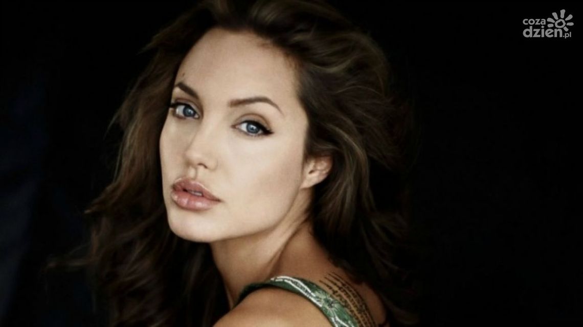 PITT ZDRADZIŁ JOLIE I JEST UZALEŻNIONY?