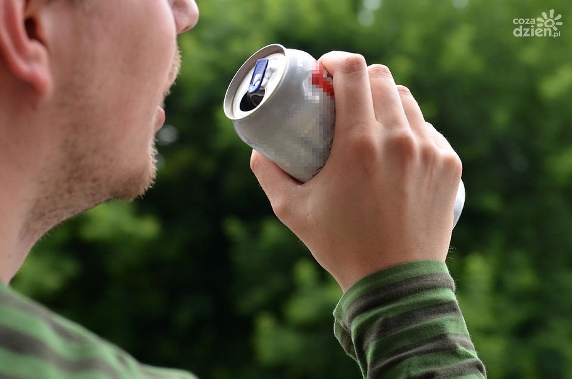 Piwko w parku - pić czy nie? (SONDA)