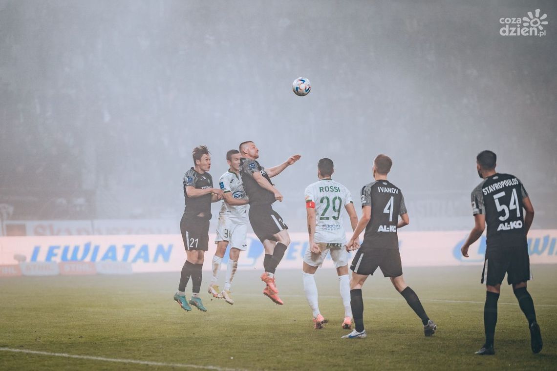 PKO EKSTRAKLASA. Pięć goli i porażka Radomiaka Radom z Wartą Poznań! PKO EKSTRAKLASA. Pięć goli i porażka Radomiaka Radom z Wartą Poznań!