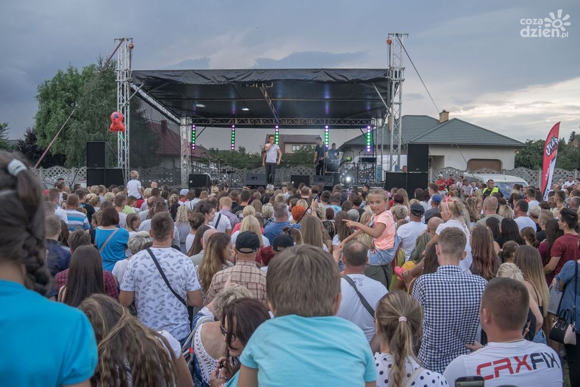 Playboys i D-Bomb na festynie w Orońsku