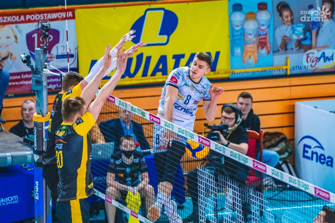 PlusLiga. Cerrad Enea Czarni Radom przegrali ze Skrą Bełchatów po tie-breaku