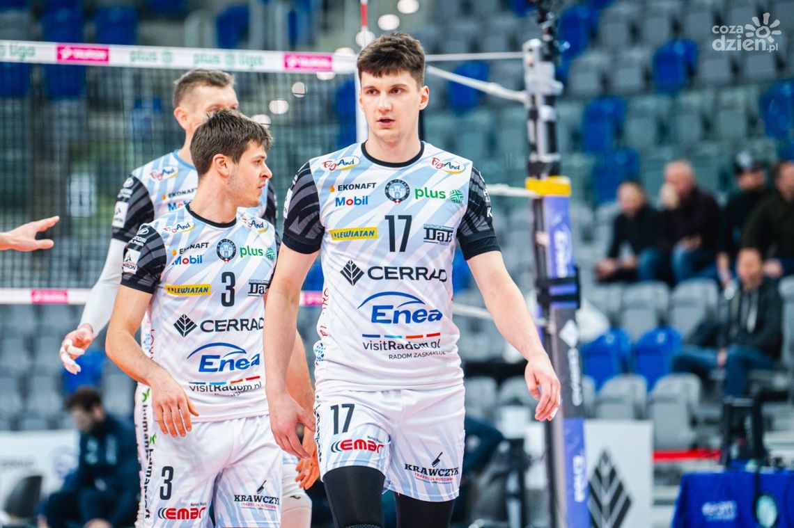 Po czterech sezonach żegna się z Radomiem. Bartosz Firszt odchodzi z Cerradu Enei Czarnych