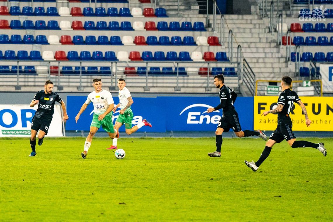 Po liderze czas na outsidera. Radomiak zagra w Nowym Sączu Po liderze czas na outsidera. Radomiak zagra w Nowym Sączu