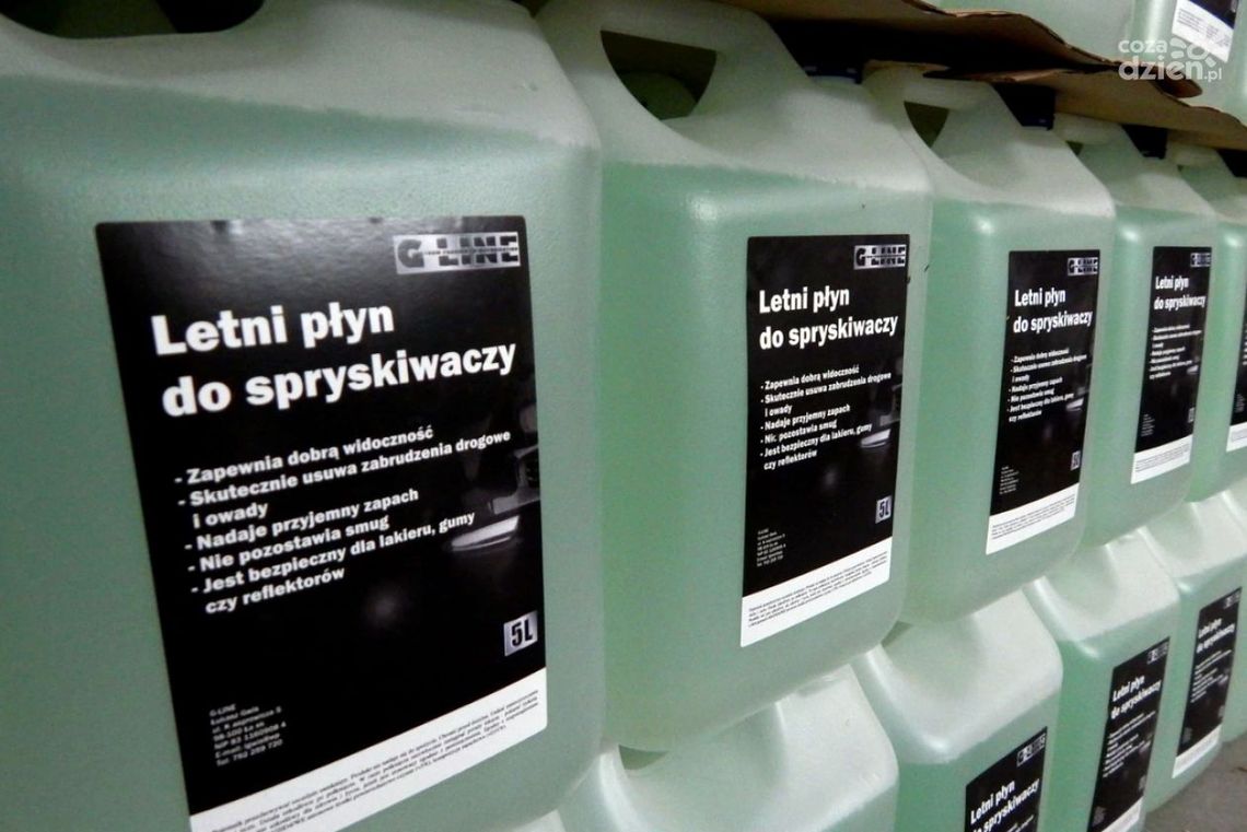 Po pijanemu ukradli płyny do spryskiwaczy