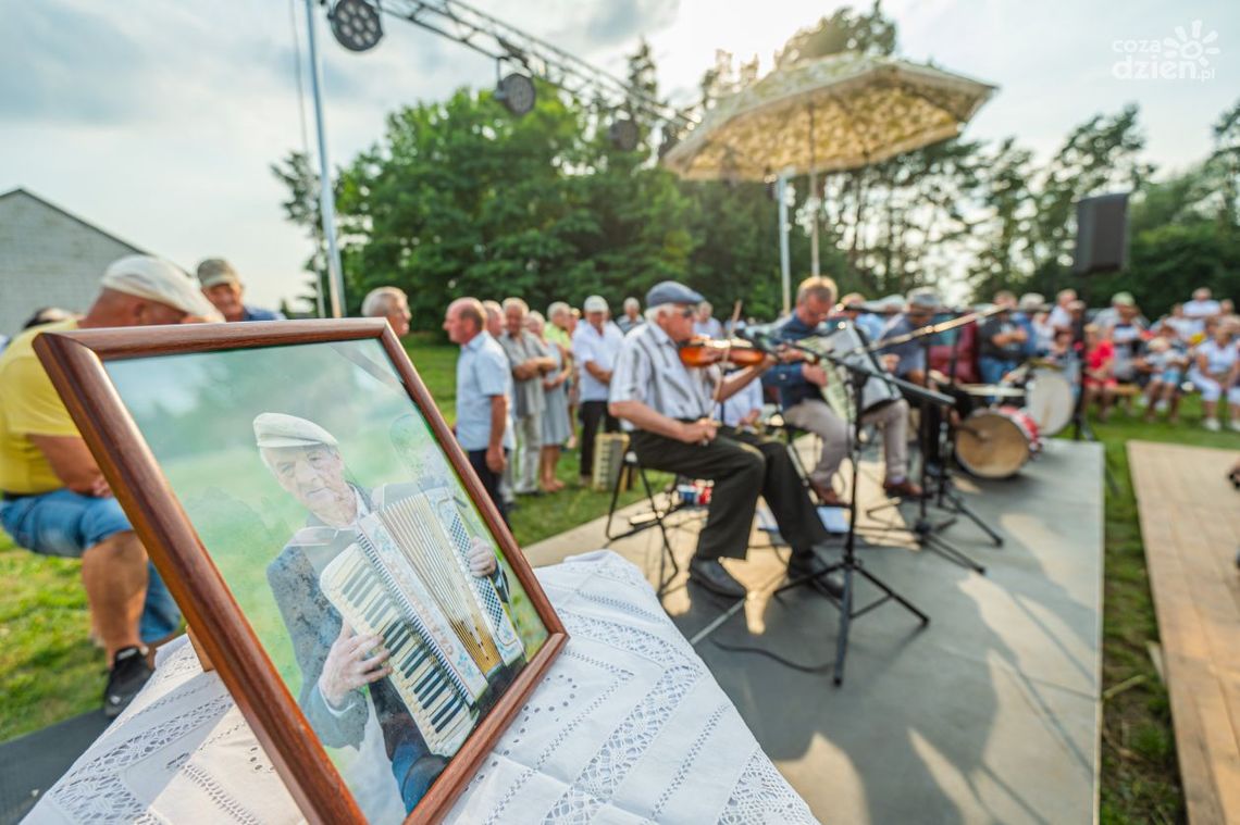 Po raz pierwszy ku pamięci Mariana i Tadeusza Lipców Po raz pierwszy ku pamięci Mariana i Tadeusza Lipców