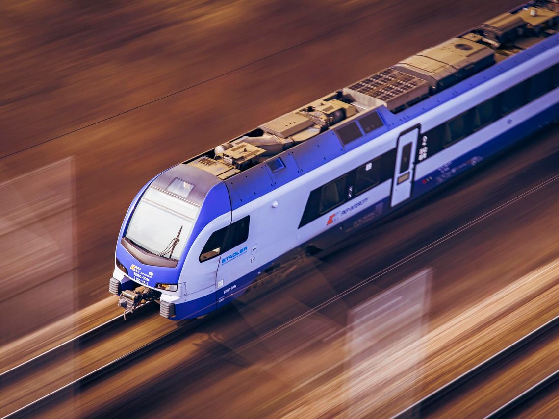 Pociągi omijają Radom. Ogromne utrudnienia na kolei Pociągi omijają Radom. Ogromne utrudnienia na kolei