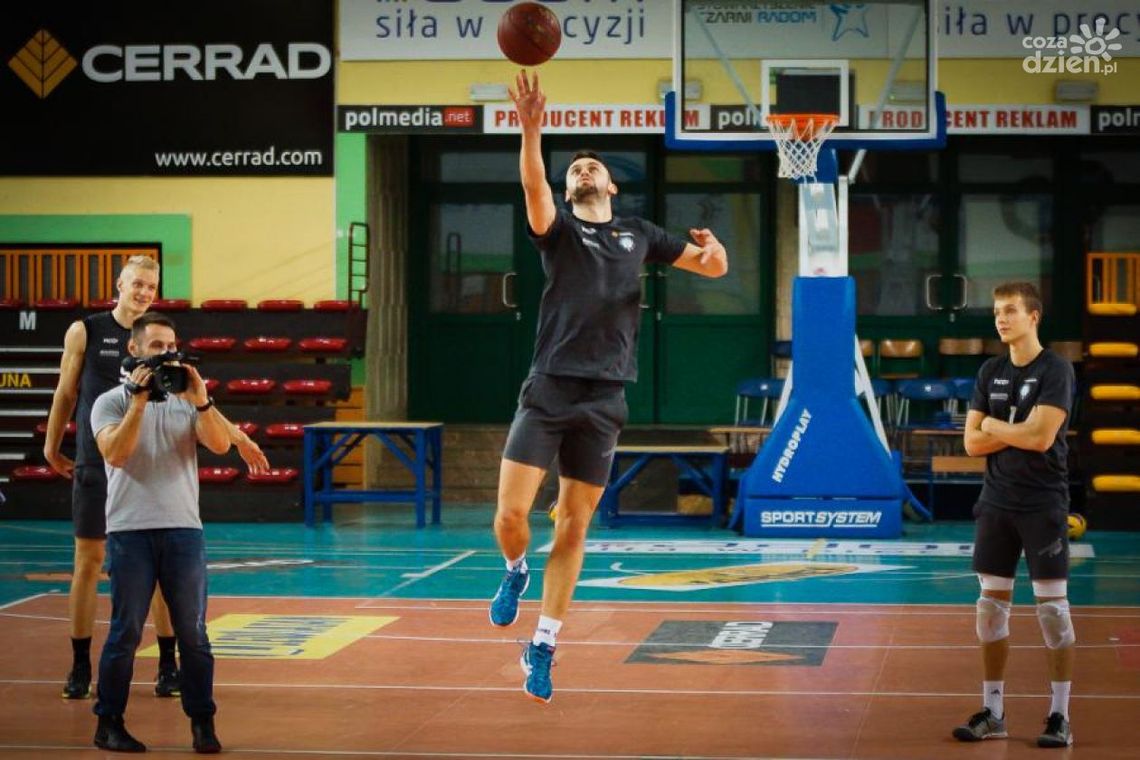 Podejmij wyzwanie: Cerrad Czarni vs ROSA (VIDEO)