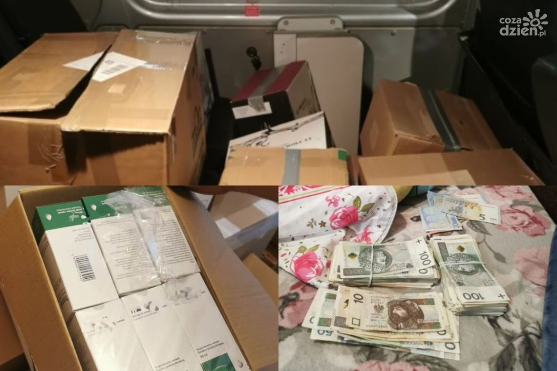 Podrabiali pieczątki lekarzy, by kupować hurtowe ilości opioidów 