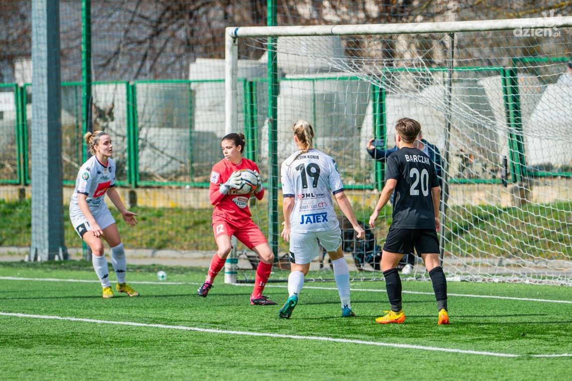 Podstawowe zawodniczki opuszczają HydroTruck Sportową Czwórkę Radom