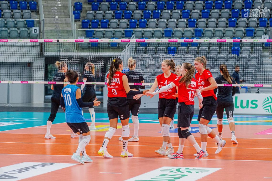 Podwójna sparingowa porażka E.Leclerc Moya Radomki Radom w Rzeszowie