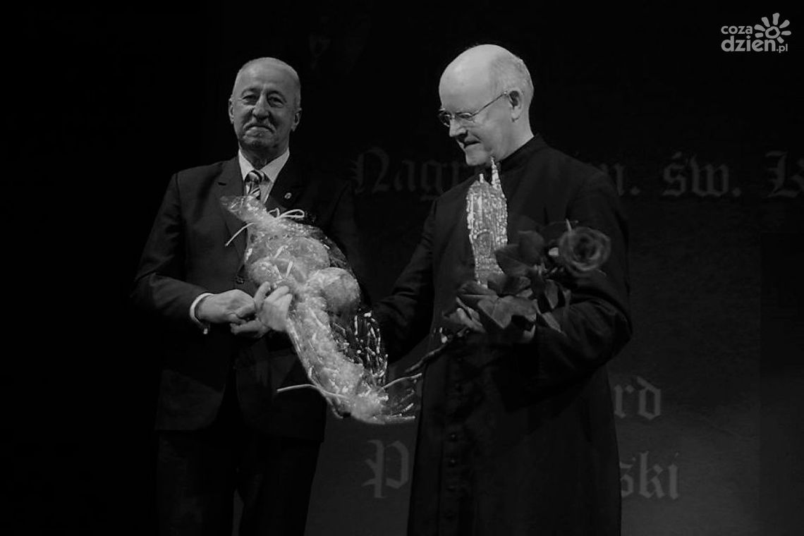 Pogrzeb ks. prałata Edwarda Poniewierskiego