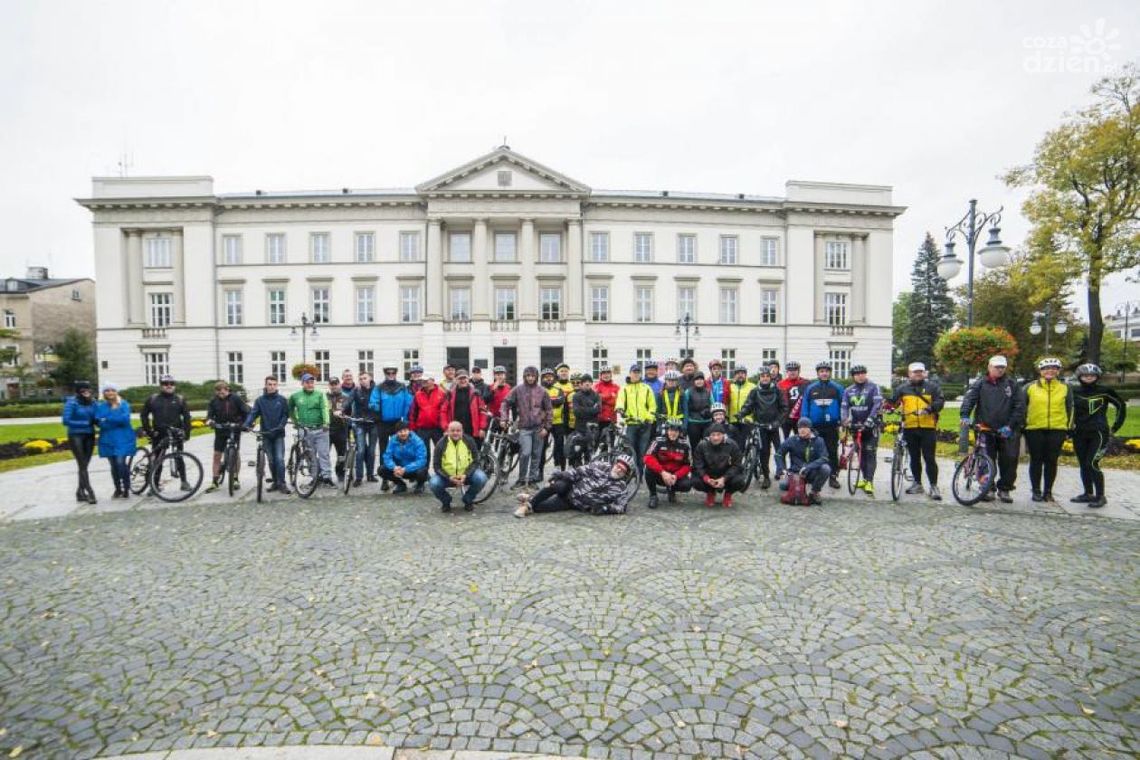 Pojechali najwytrwalsi Pojechali najwytrwalsi