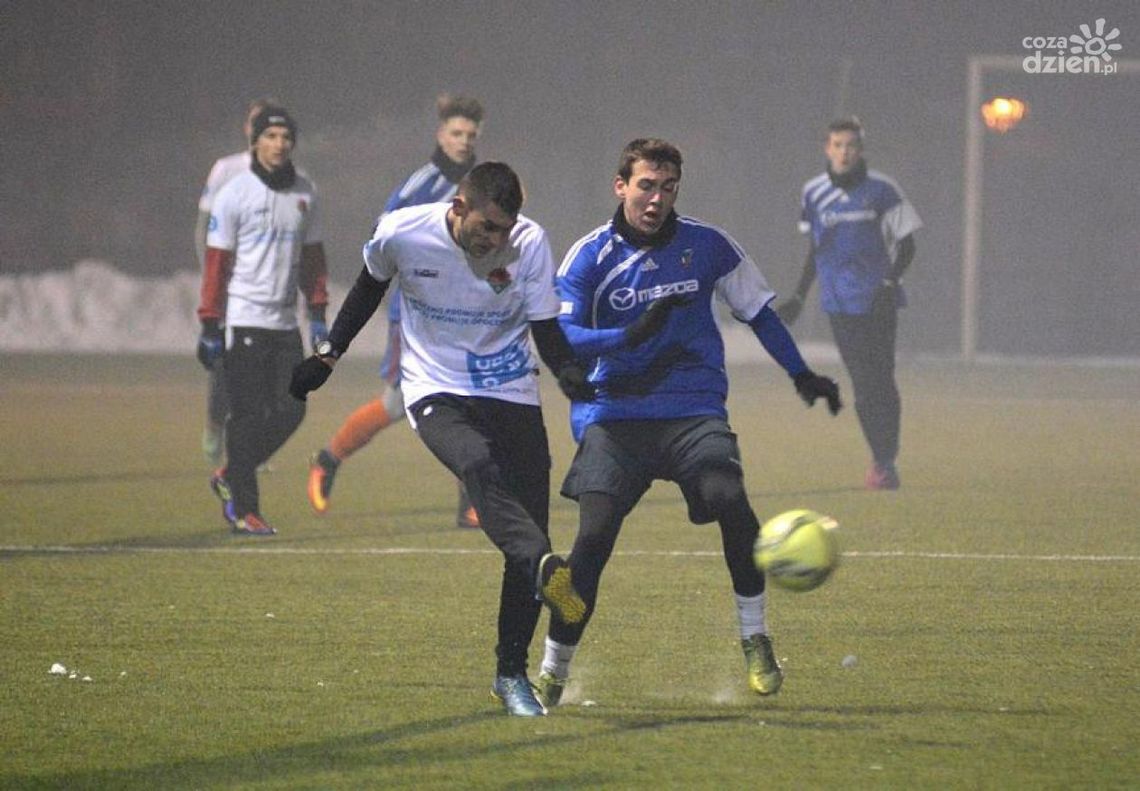 Pojedynek Broni z Ceramiką w obiektywie (GALERIA)