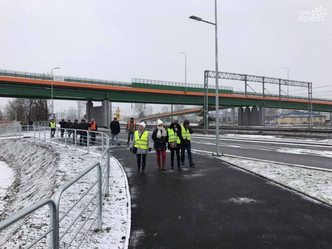 Pojedziemy nowym wiaduktem Pojedziemy nowym wiaduktem