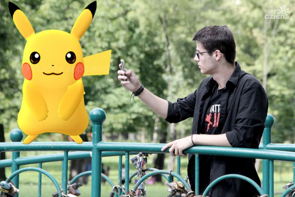 Pokemony atakują