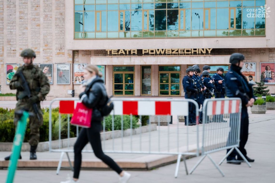 Policja i wojsko w centrum Radomia. Z jakiego powodu?