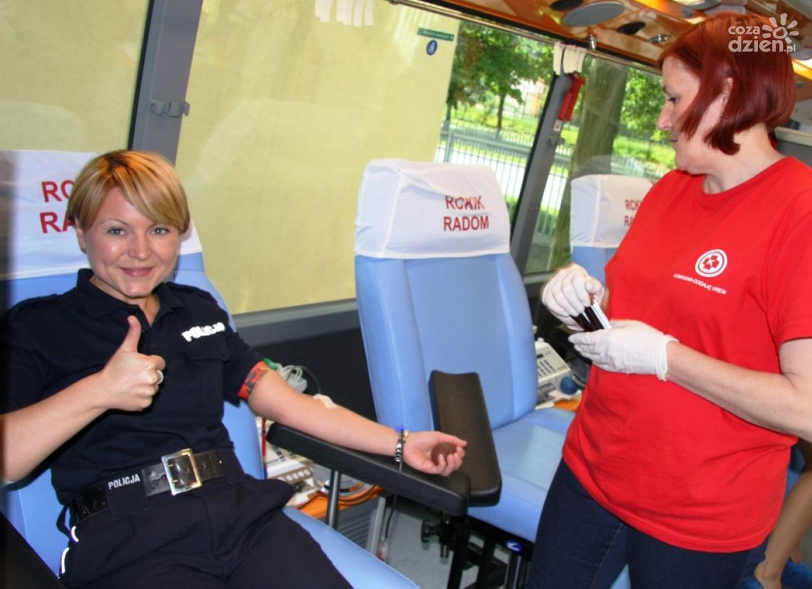 Policjanci wsparli Caritas