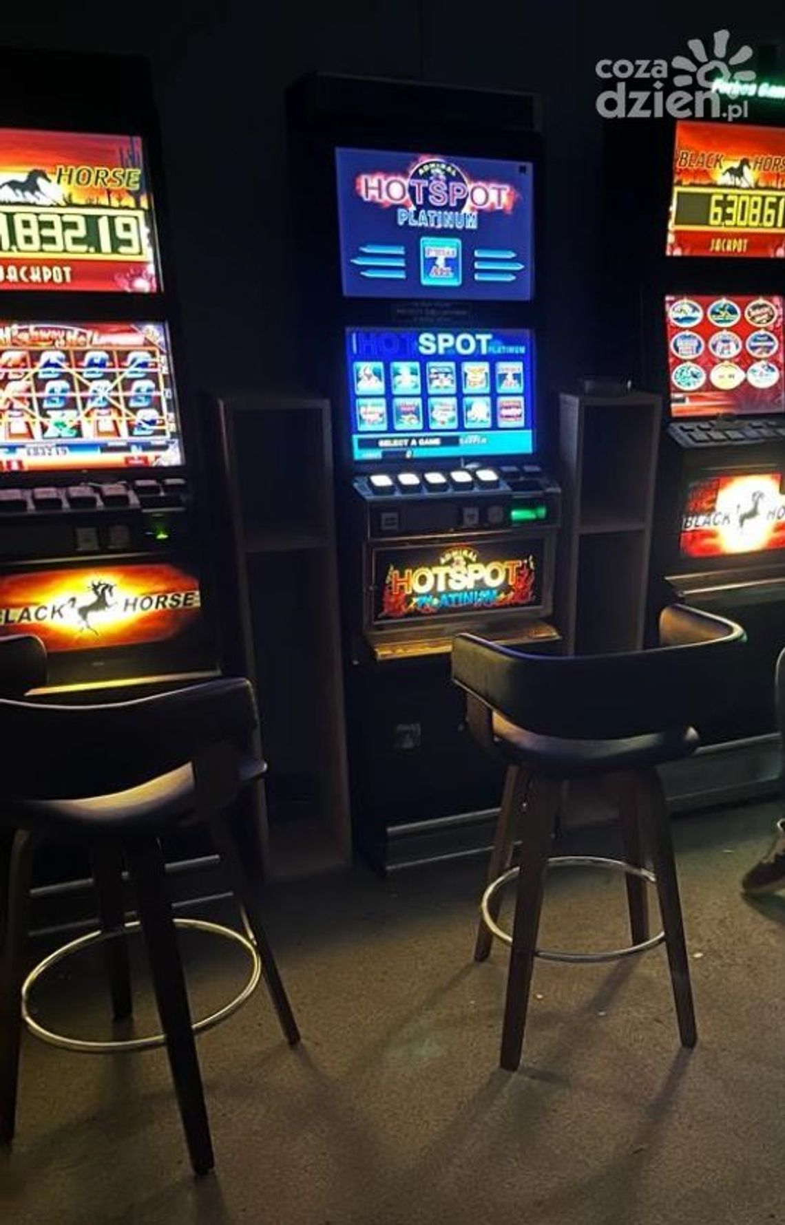 Policjanci zabezpieczyli nielegalne automaty do gier