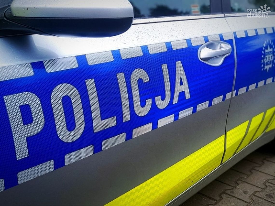 Policjant po służbie zatrzymał pijanego kierowcę