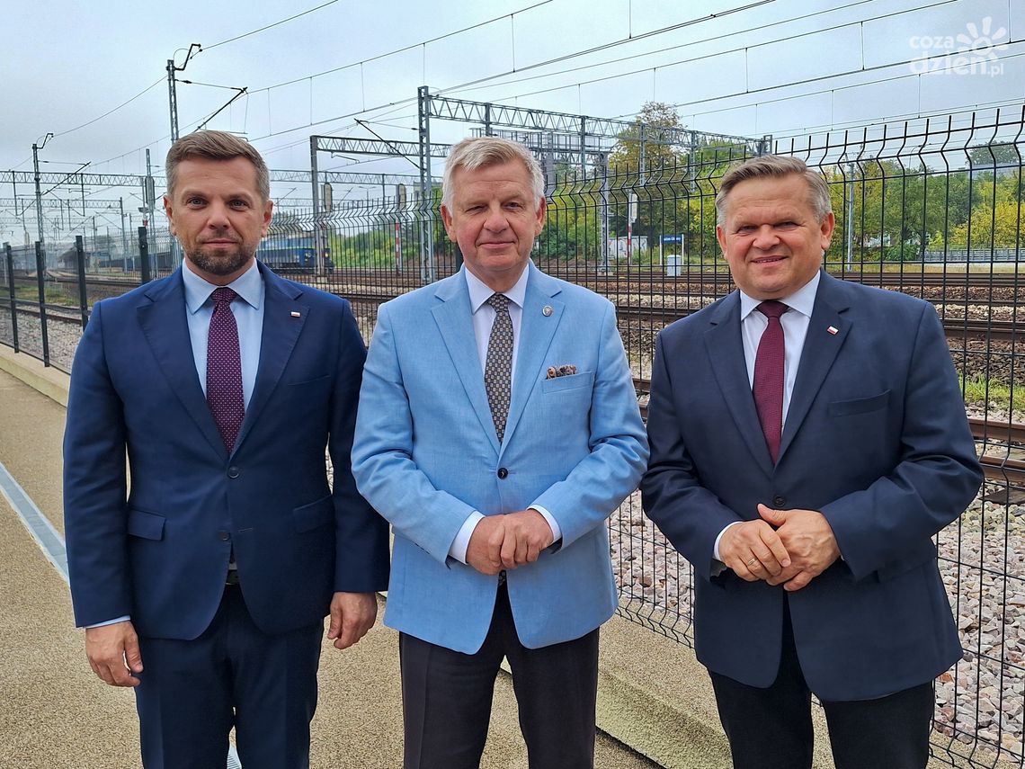Politycy PiS krytykują rząd za decyzję w sprawie linii nr 84. „To jest coś niebywałego”