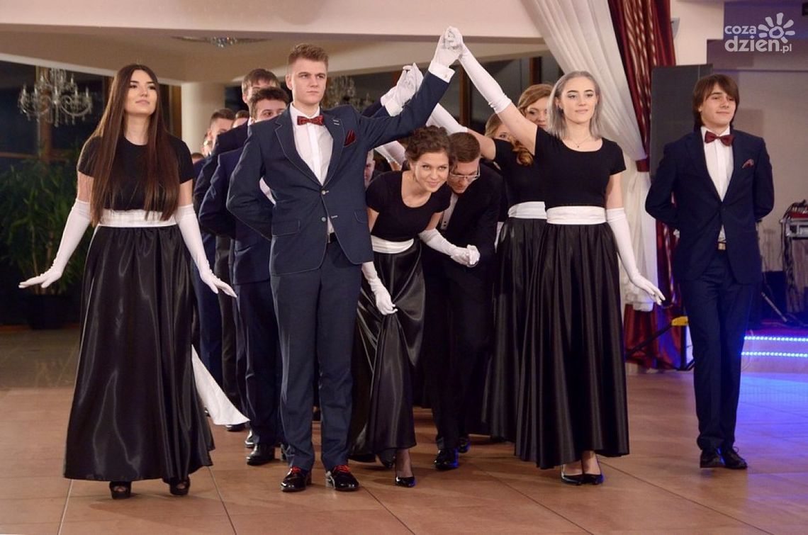 Polonez w "Czachowskim"