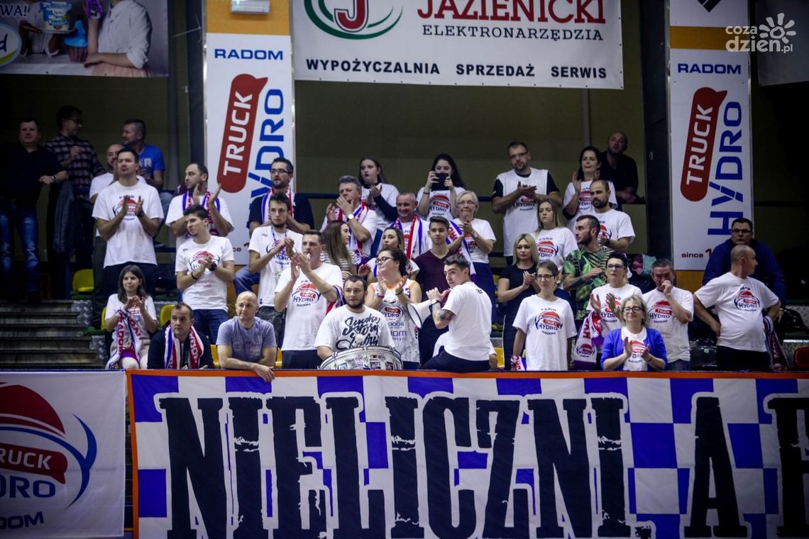 Polska Liga Koszykówki zawiesza rozgrywki. Mecz HydroTruck z Anwilem odwołany!