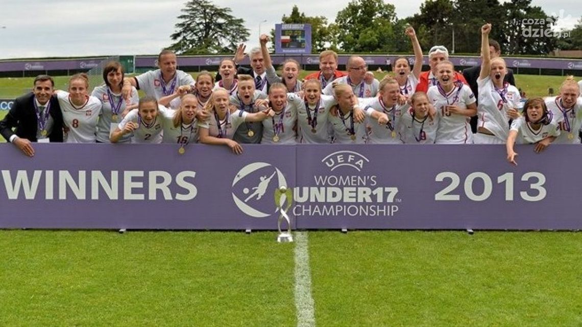 Polskie piłkarki w składzie z Anną Rędzią mistrzyniami Europy! Polskie piłkarki w składzie z Anną Rędzią mistrzyniami Europy!