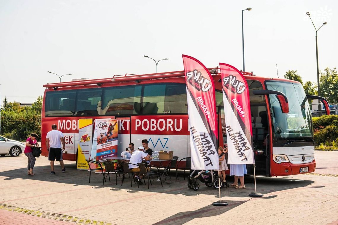 Pomaganie Mamy We Krwi! Pomaganie Mamy We Krwi!