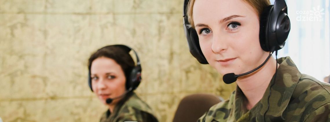 Pomoc zamówisz przez telefon lub internet