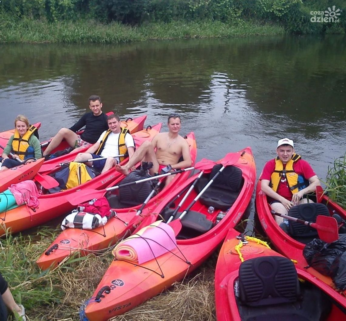 Pomysł na wakacyjny weekend - spływ Radomką