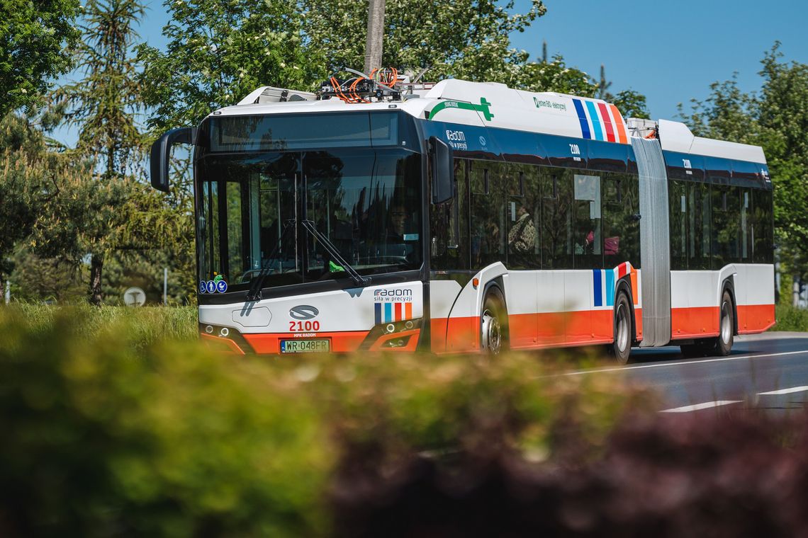 Ponad 1000 propozycji imion dla autobusów