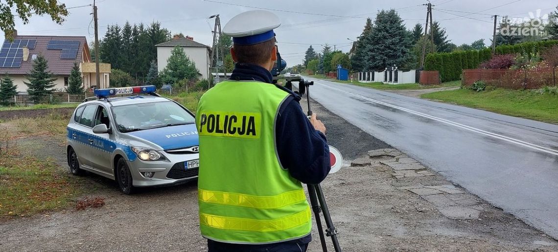 Ponad 110 km/h w terenie zabudowanym Ponad 110 km/h w terenie zabudowanym