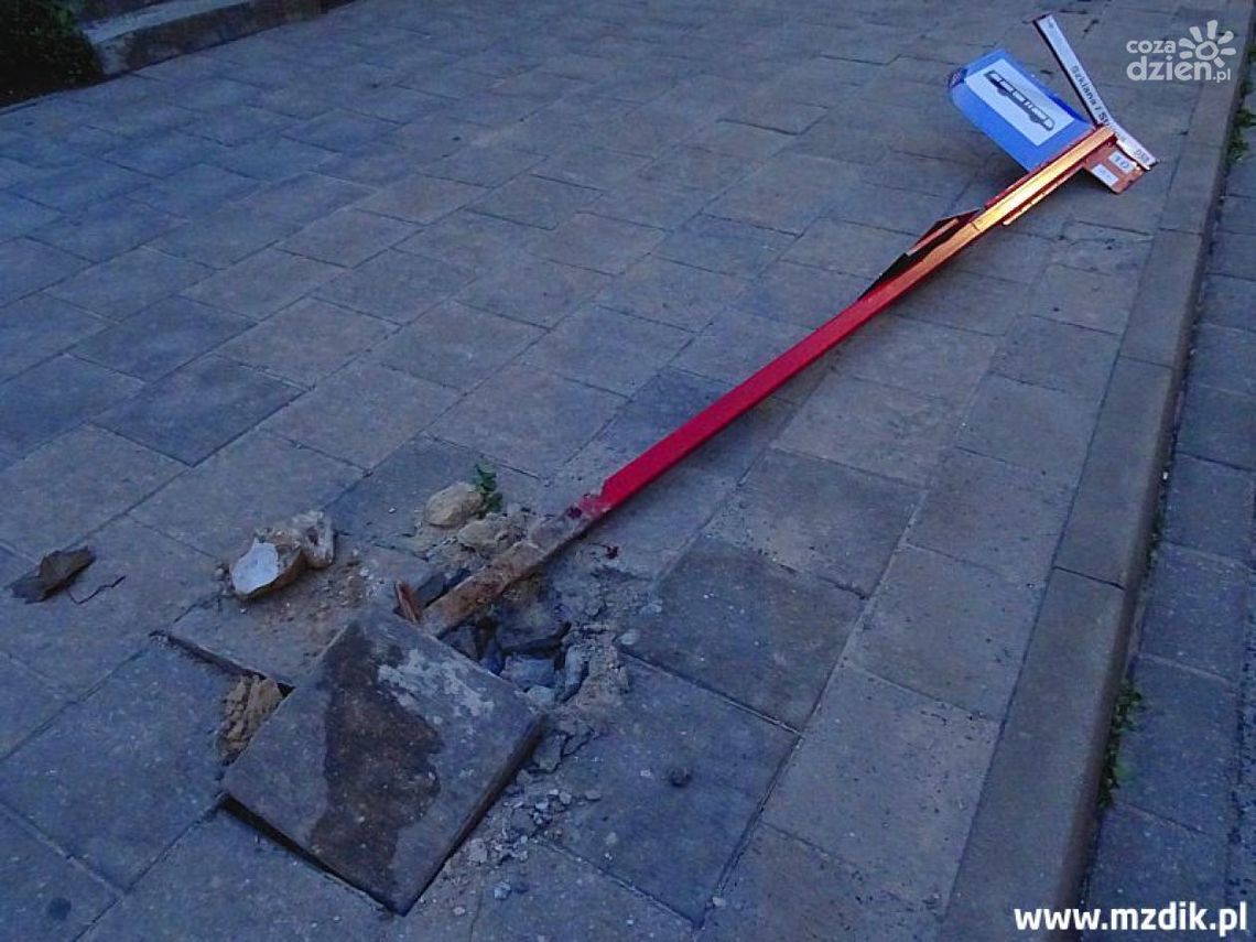 Ponad 58 tysięcy złotych na naprawy przystanków Ponad 58 tysięcy złotych na naprawy przystanków