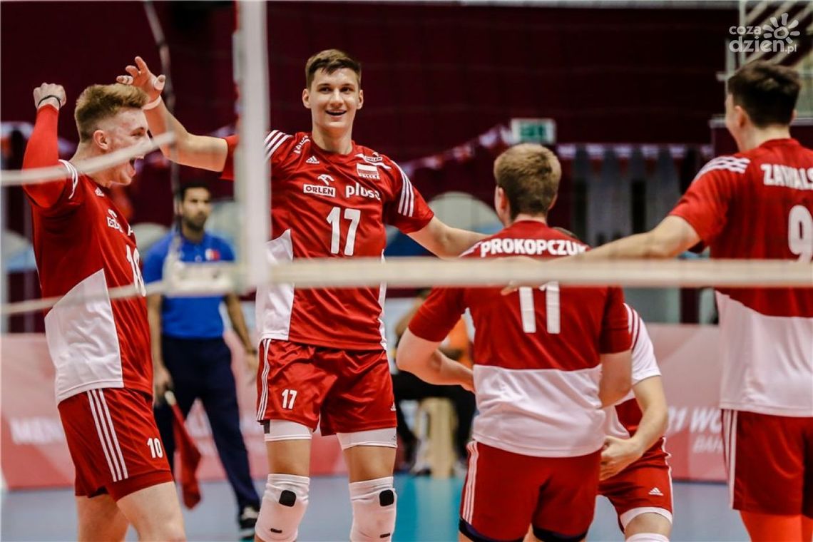 Porażka Polaków z Kubą na koniec drugiej fazy mistrzostw świata. 13 punktów Bartosza Firszta