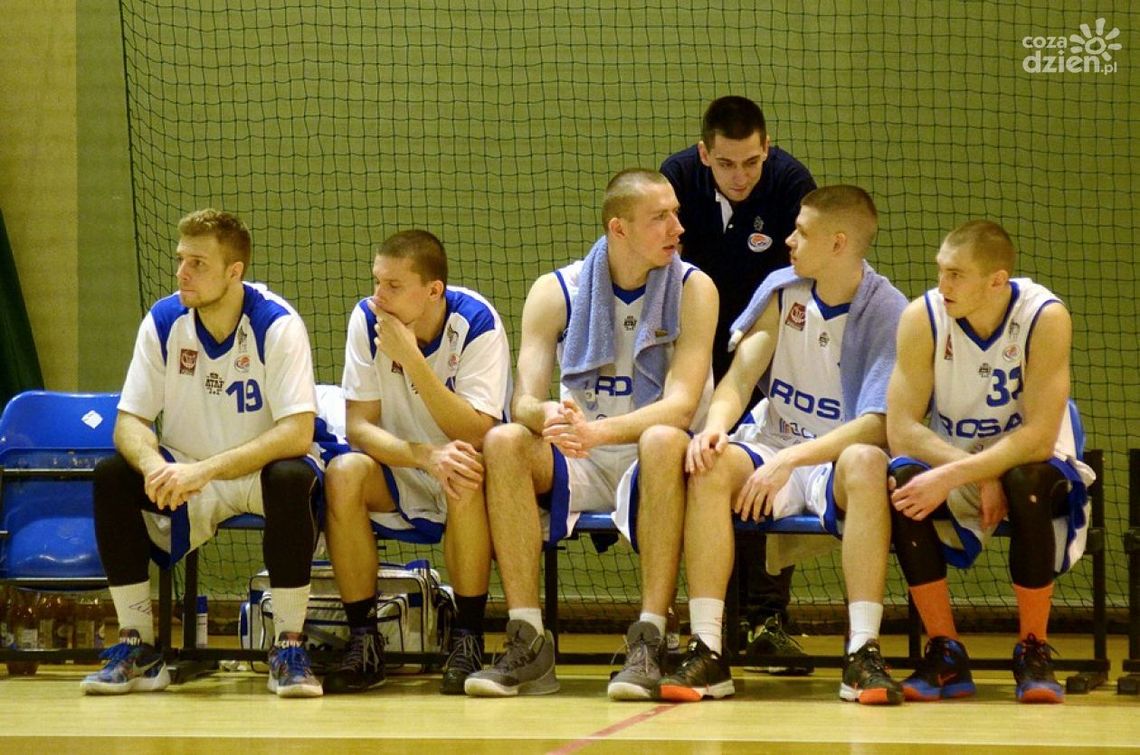 Porażki rezerw Rosy