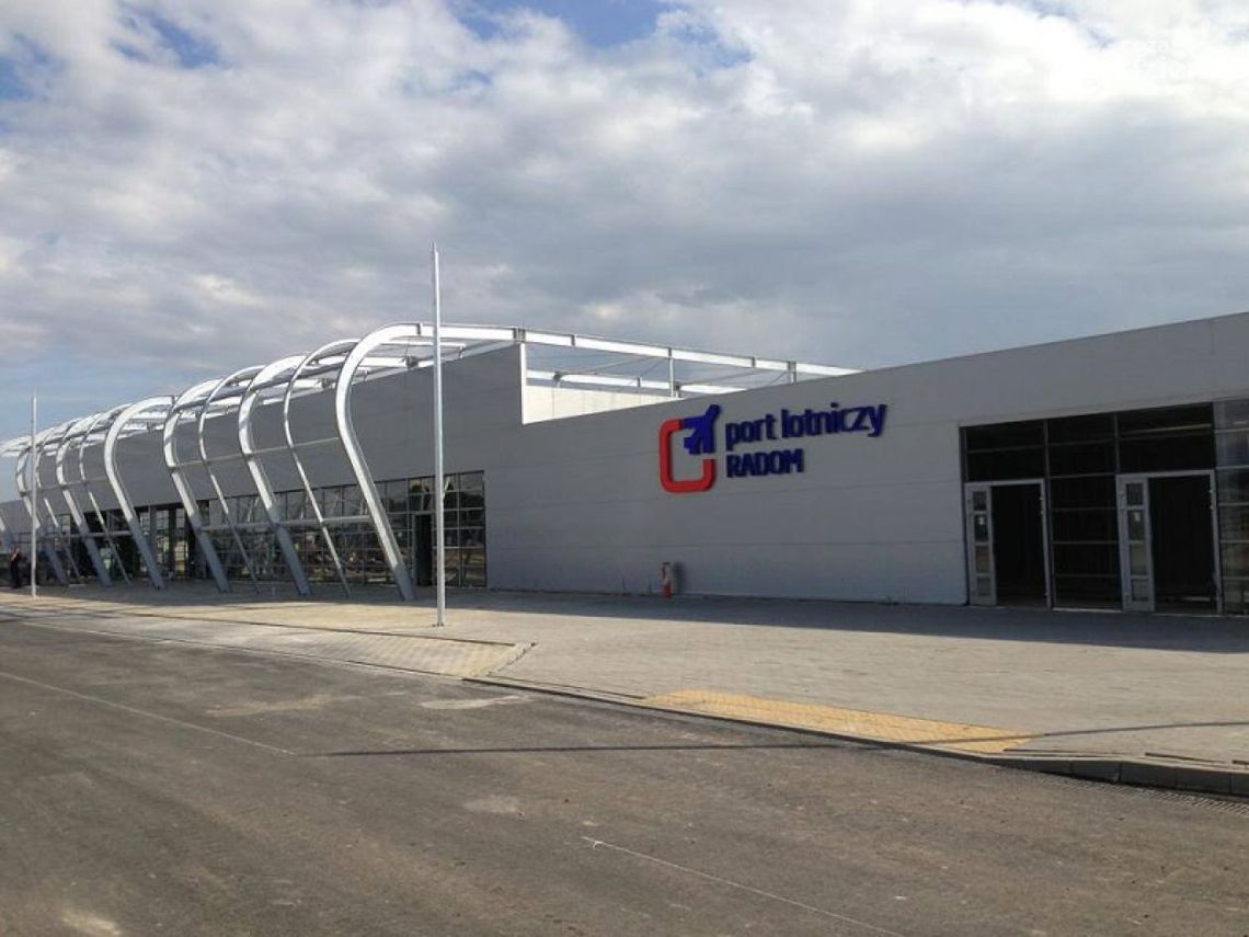 Port Lotniczy - wybrano pracowników i firmę
