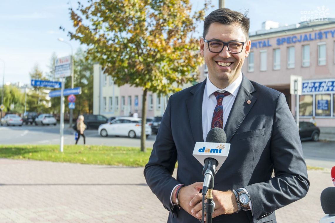 Poseł KO zdziwiony, że posłowie PiS zagłosowali na „nie” Poseł KO zdziwiony, że posłowie PiS zagłosowali na „nie”