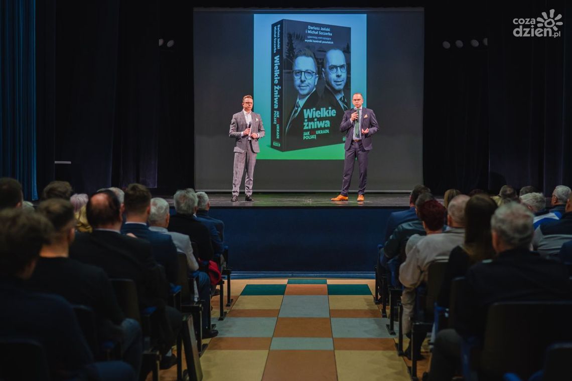 Posłowie KO napisali książkę o aferach z udziałem polityków PiS Posłowie KO napisali książkę o aferach z udziałem polityków PiS